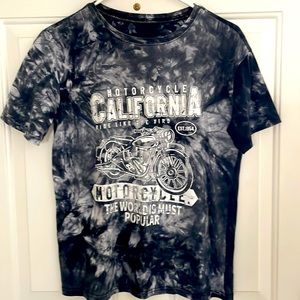 Cute Tye-dyed T-shirt